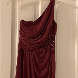 Size 8 David’s Bridal Bridesmaid dress in wine.